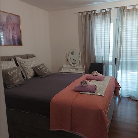 Apartman Grgic マカルスカ エクステリア 写真