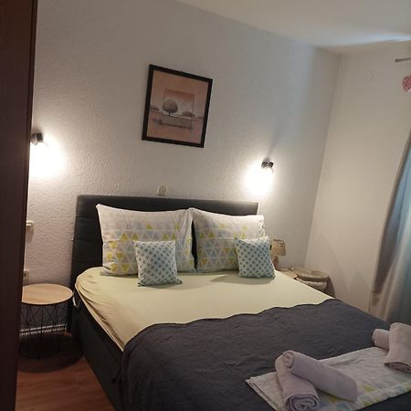 Apartman Grgic マカルスカ エクステリア 写真
