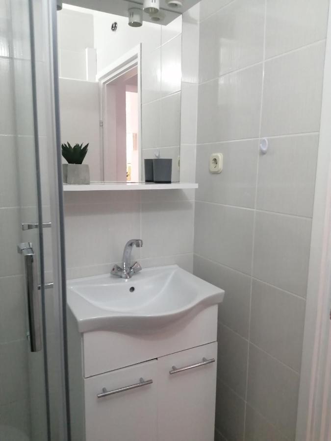Apartman Grgic マカルスカ エクステリア 写真