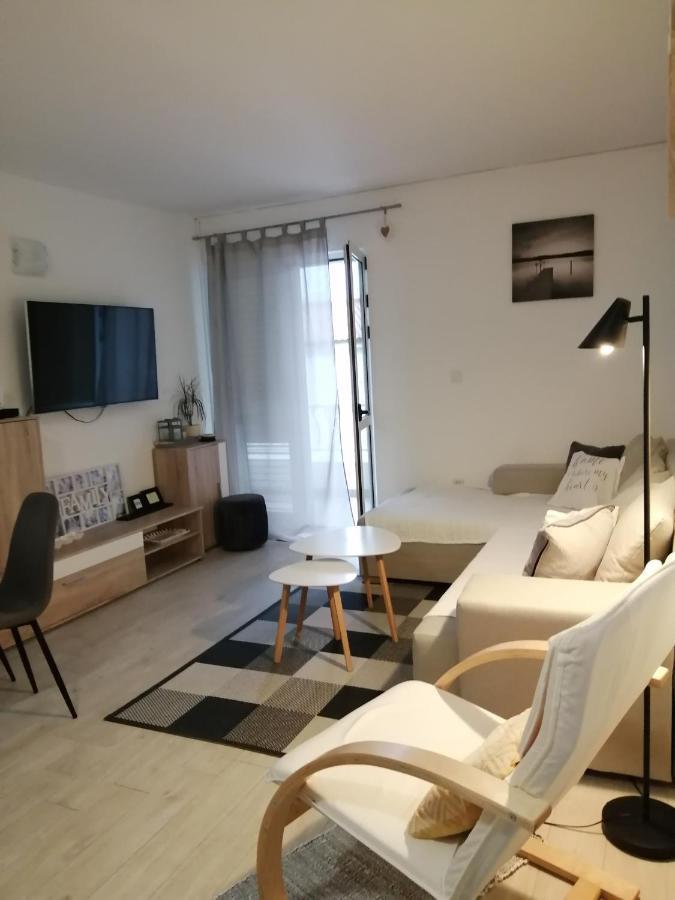 Apartman Grgic マカルスカ エクステリア 写真