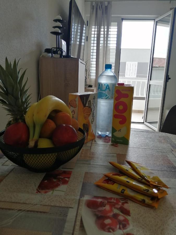 Apartman Grgic マカルスカ エクステリア 写真