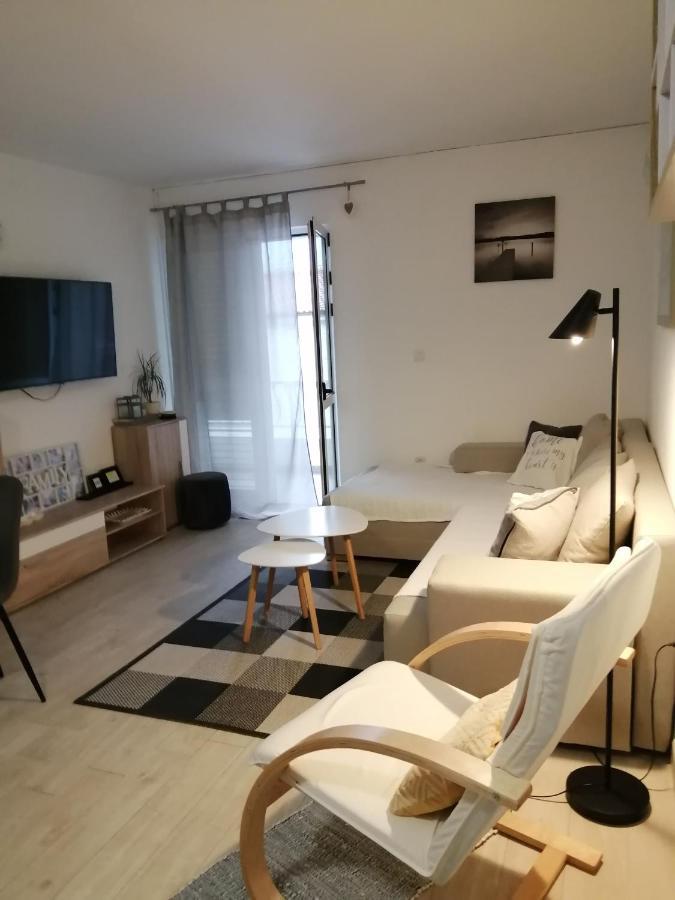 Apartman Grgic マカルスカ エクステリア 写真