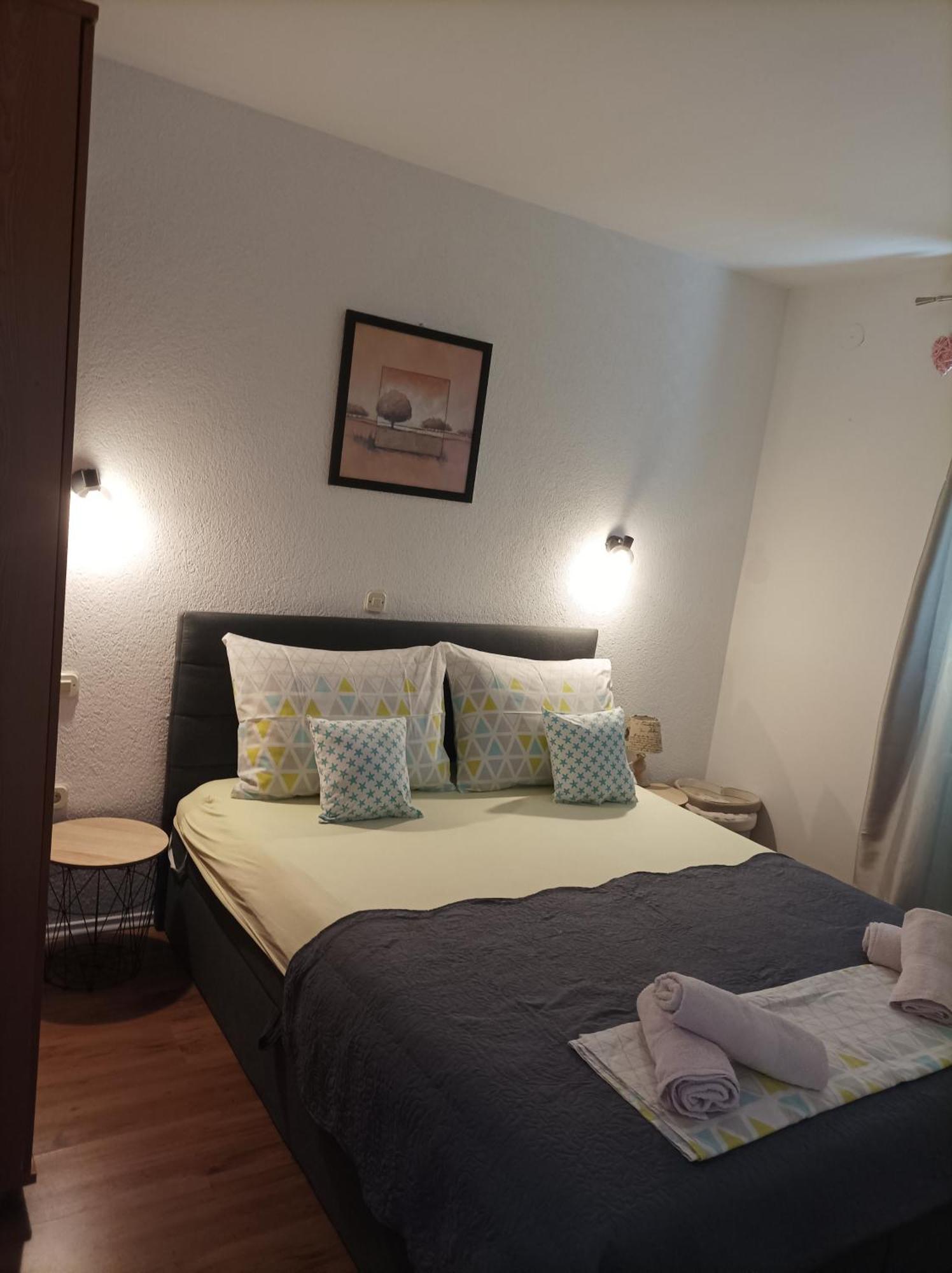Apartman Grgic マカルスカ エクステリア 写真